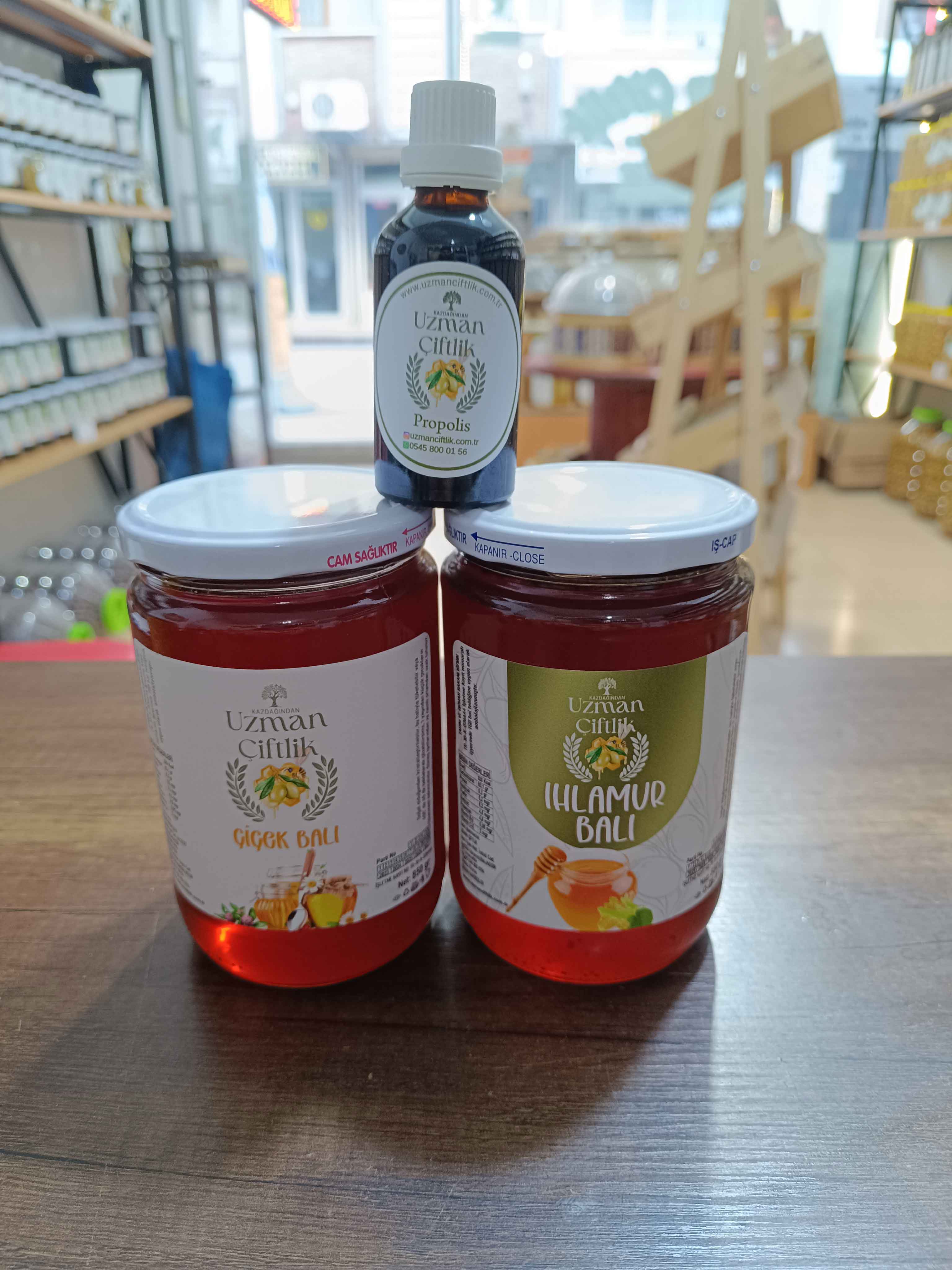 Çiçek Balı (850 gr) - Ihlamur Balı (850 gr) - Propolis (50 ml)