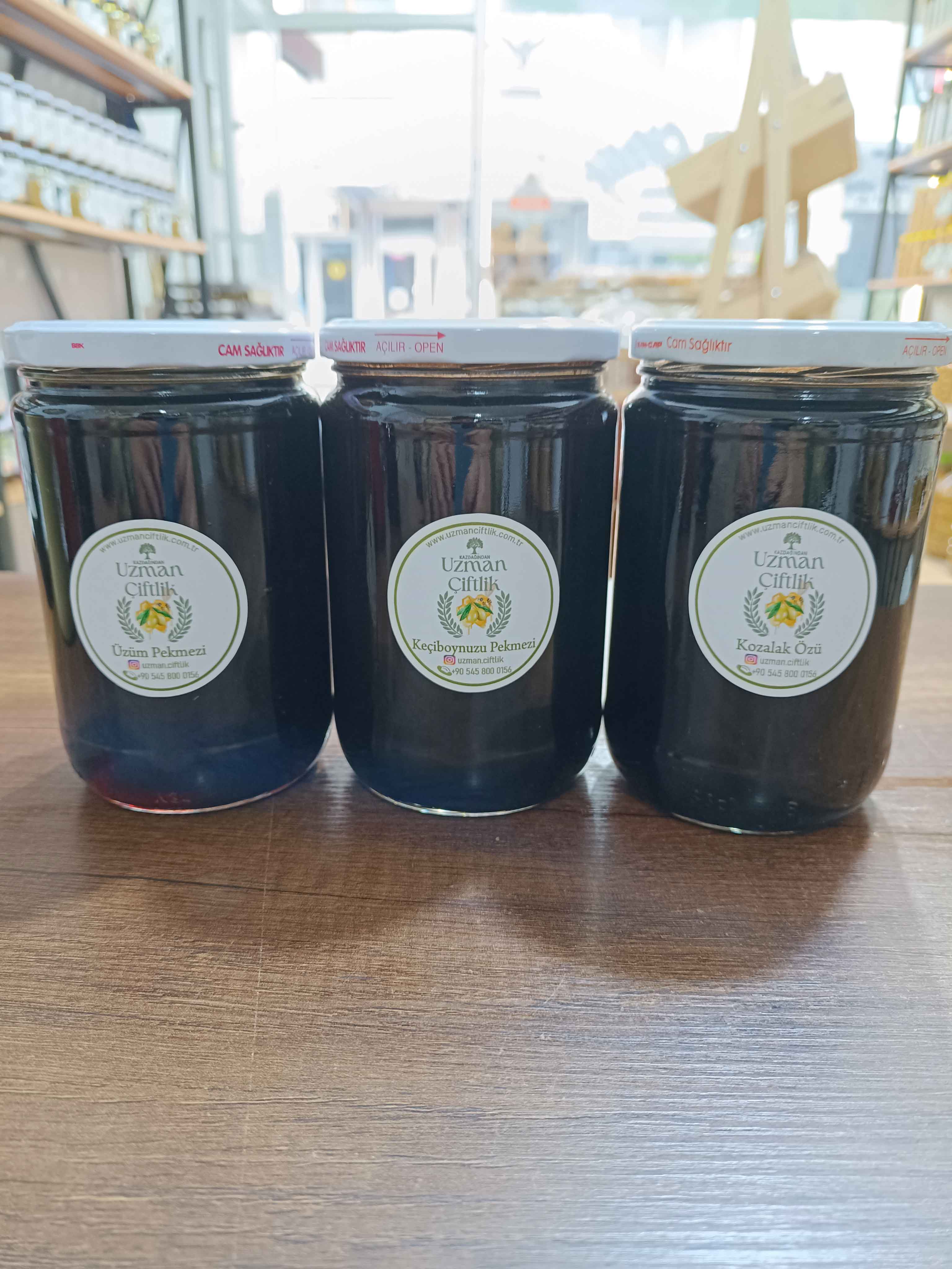 Üzüm Pekmezi (800 gr)  - Keçiboynuzu Pekmezi (800 gr) - Kozalak Özü (800 gr) 